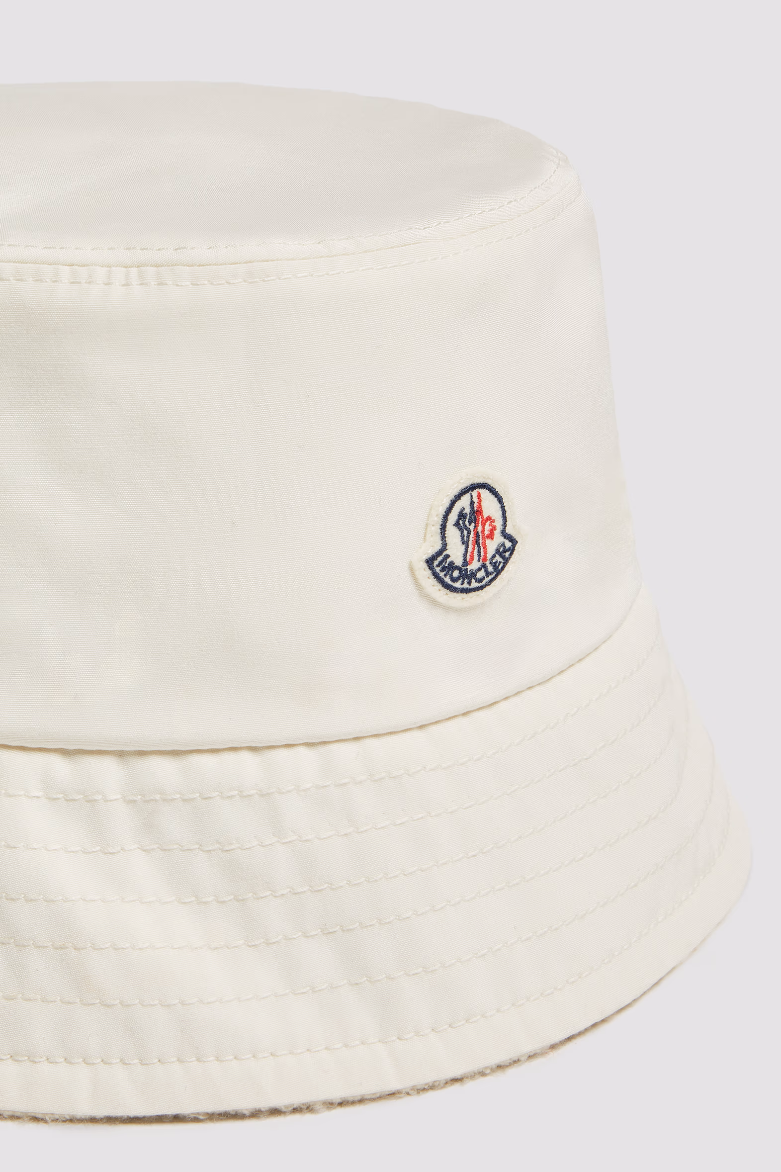 Reversible Teddy Bucket Hat Women White Moncler 5